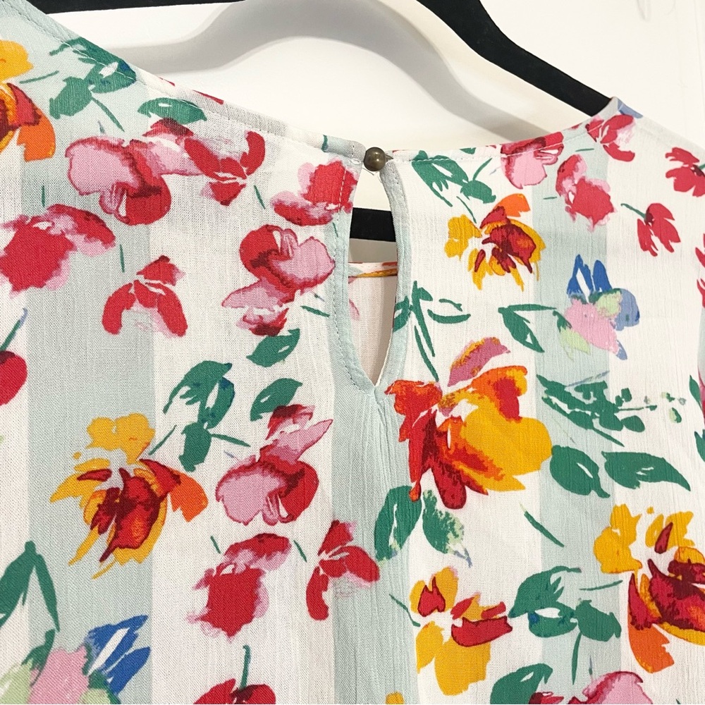 Bobeau Watercolor Floral White Green Bat Ruffle‎ Sleeve Summer Blouse-Small - Picture 9 of 9